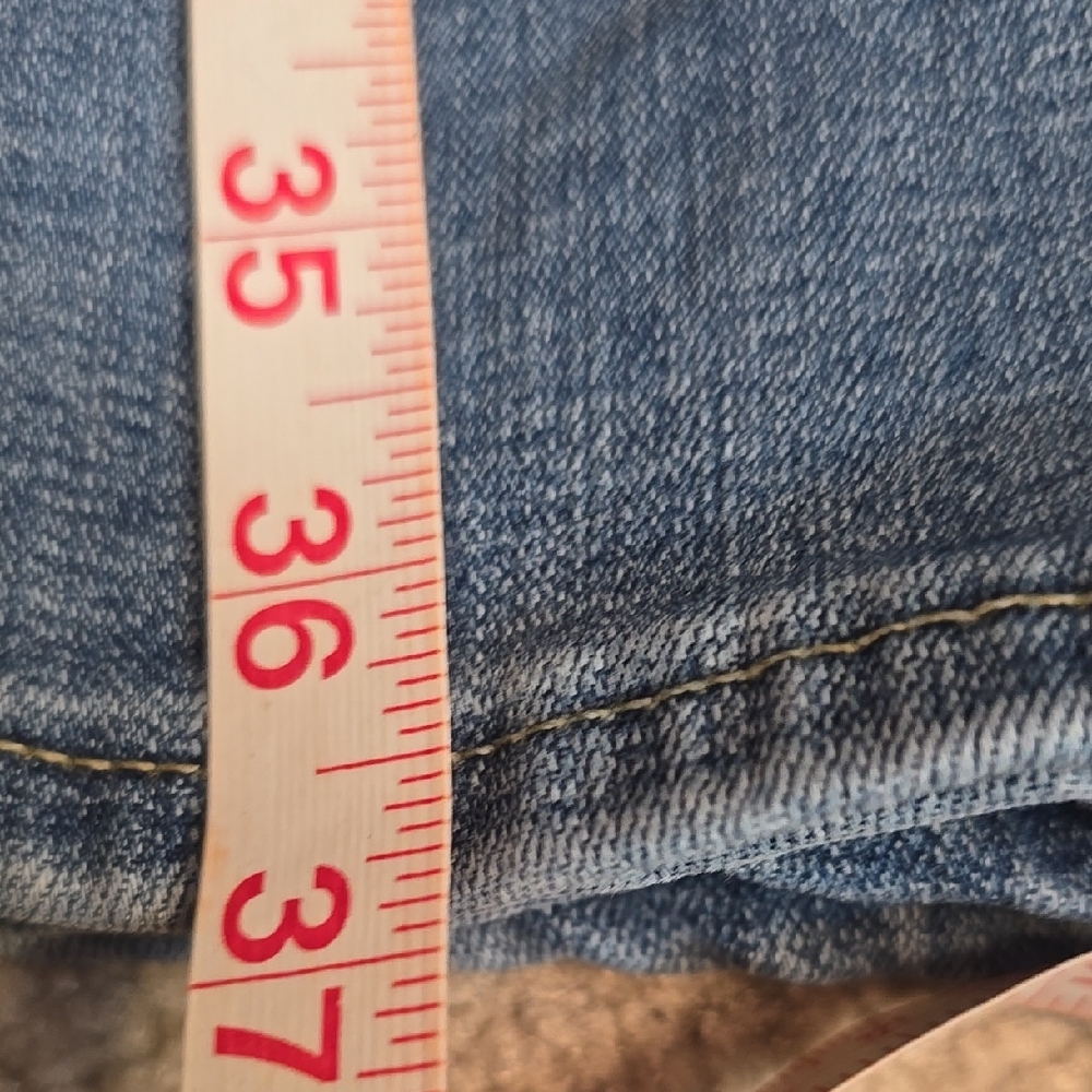 Levi's Blue Skinny Jeans with Modern Fit - Picture 8 of 12